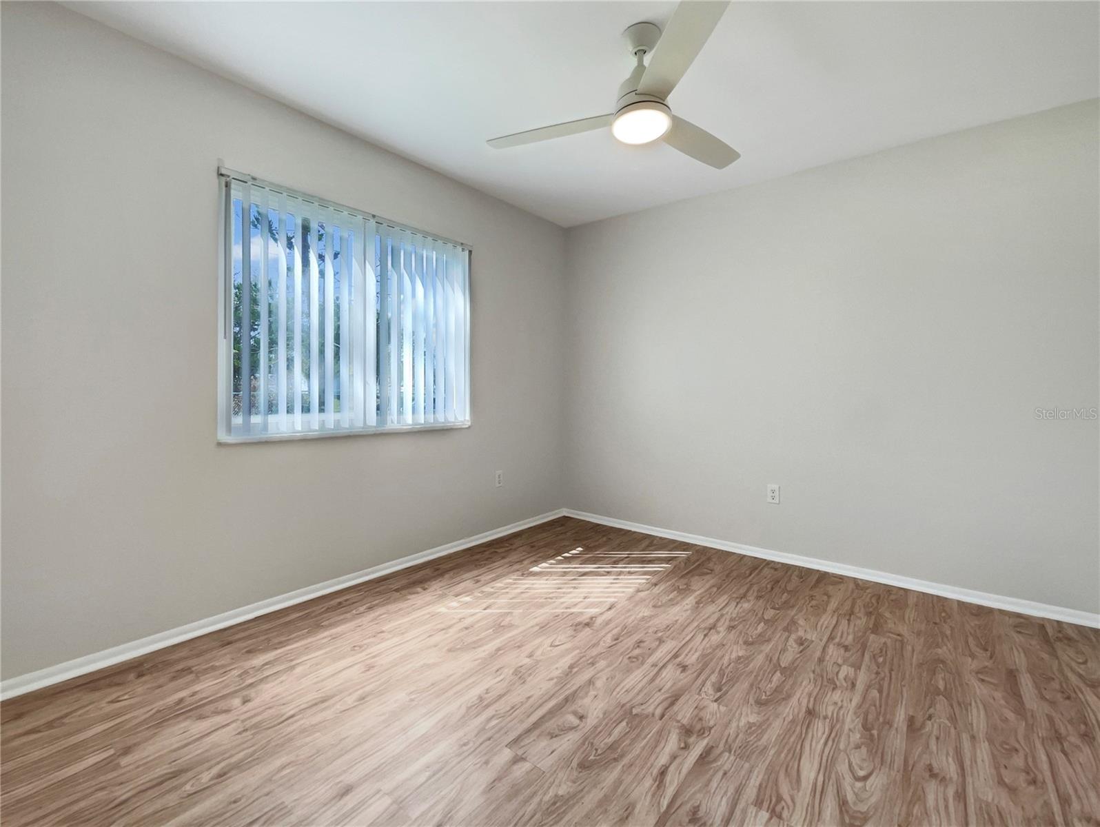 Image 16 of 21 For 8381 Chelsea Court