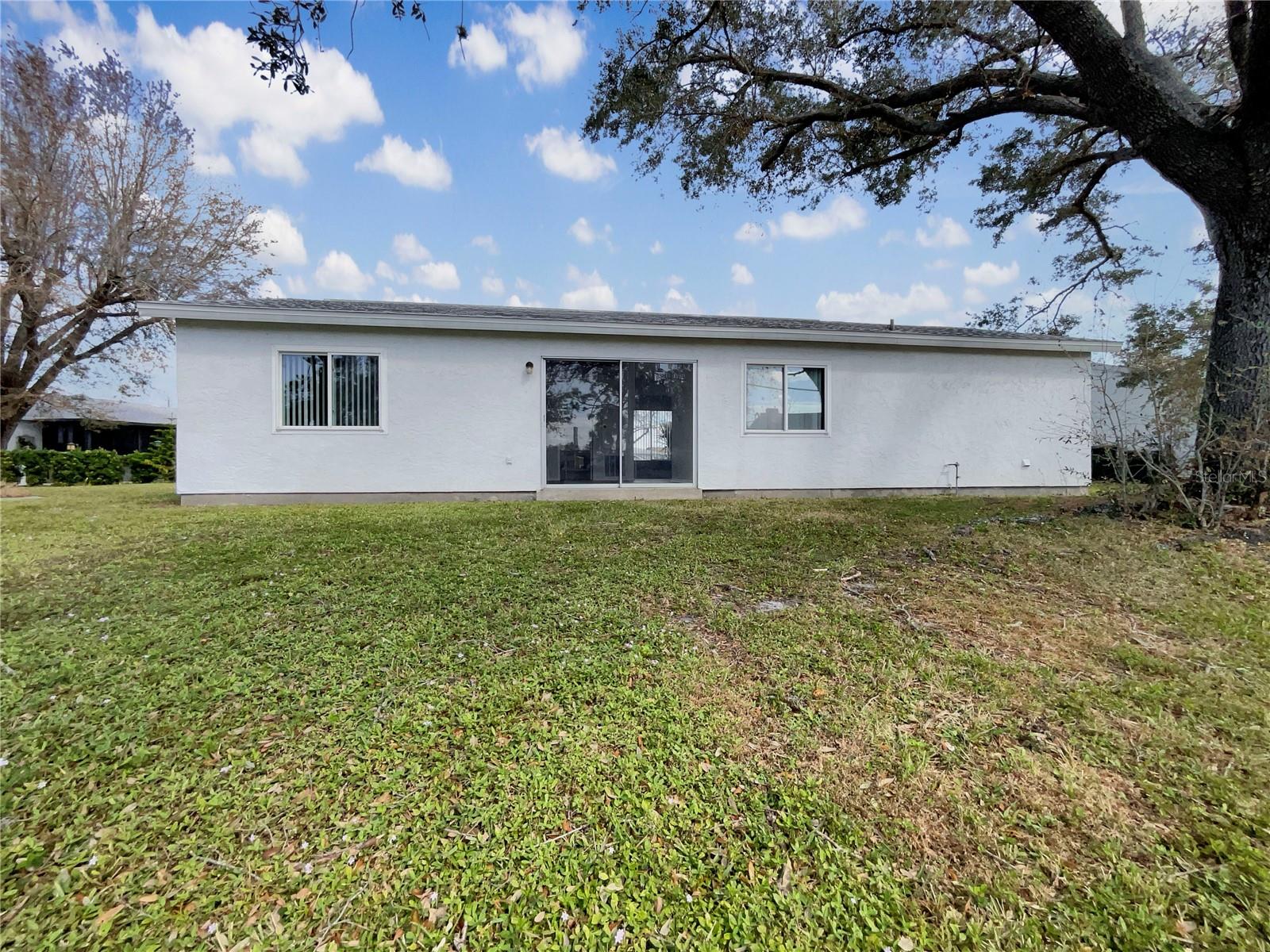 Image 8 of 21 For 8381 Chelsea Court