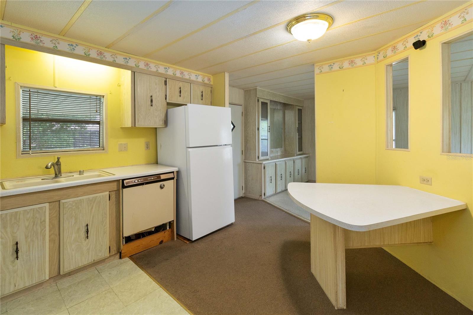 Image 16 of 30 For 130 Florence Boulevard