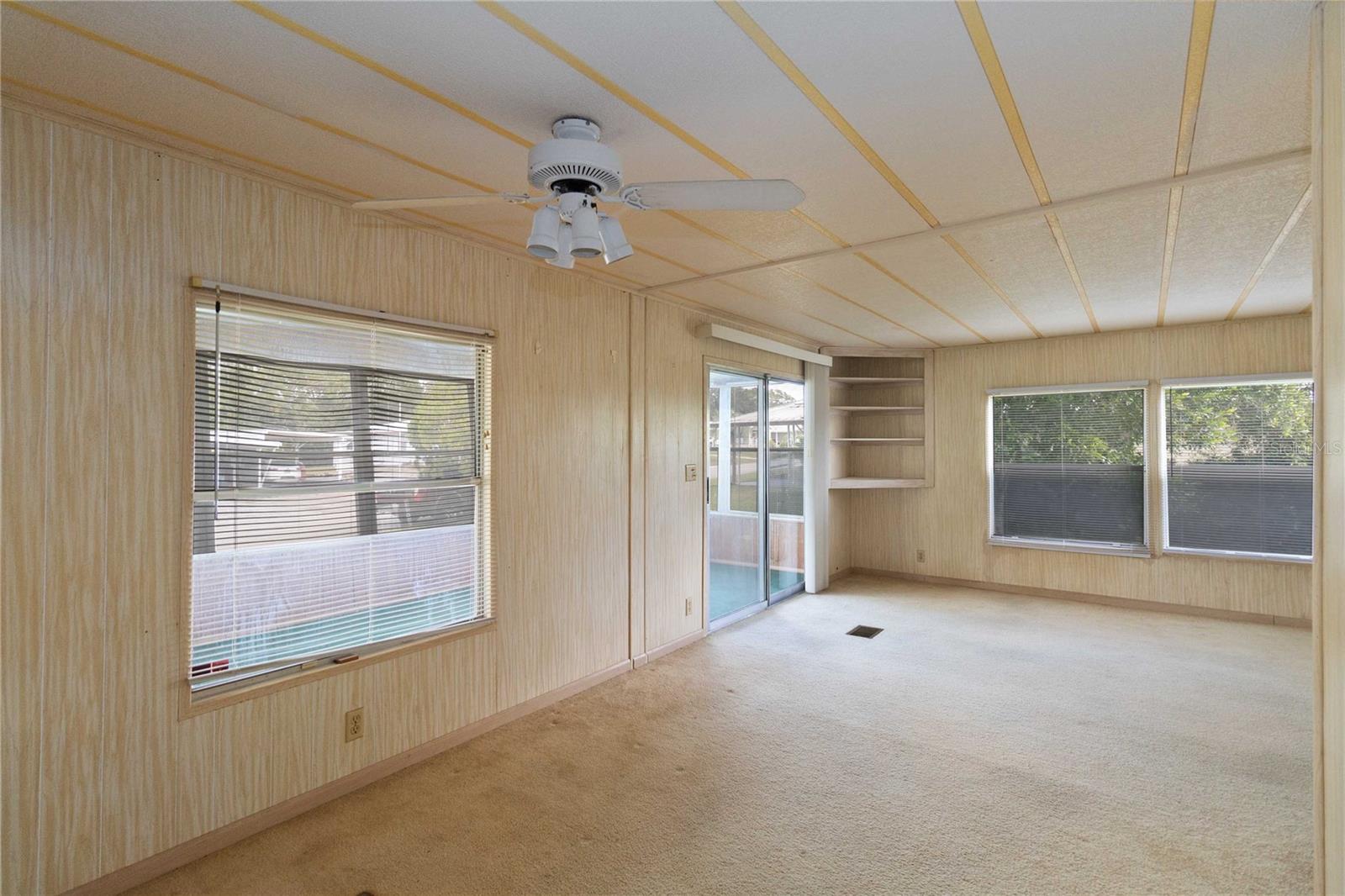 Image 9 of 30 For 130 Florence Boulevard