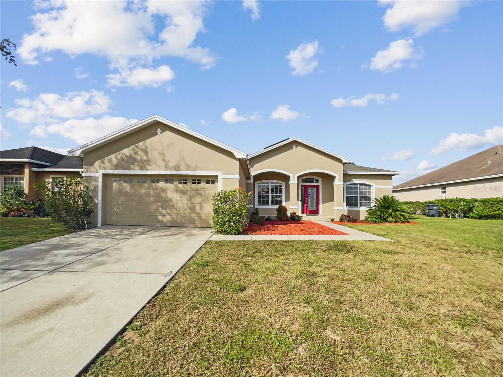 Details for 6311 Alamanda Hills Drive, LAKELAND, FL 33813