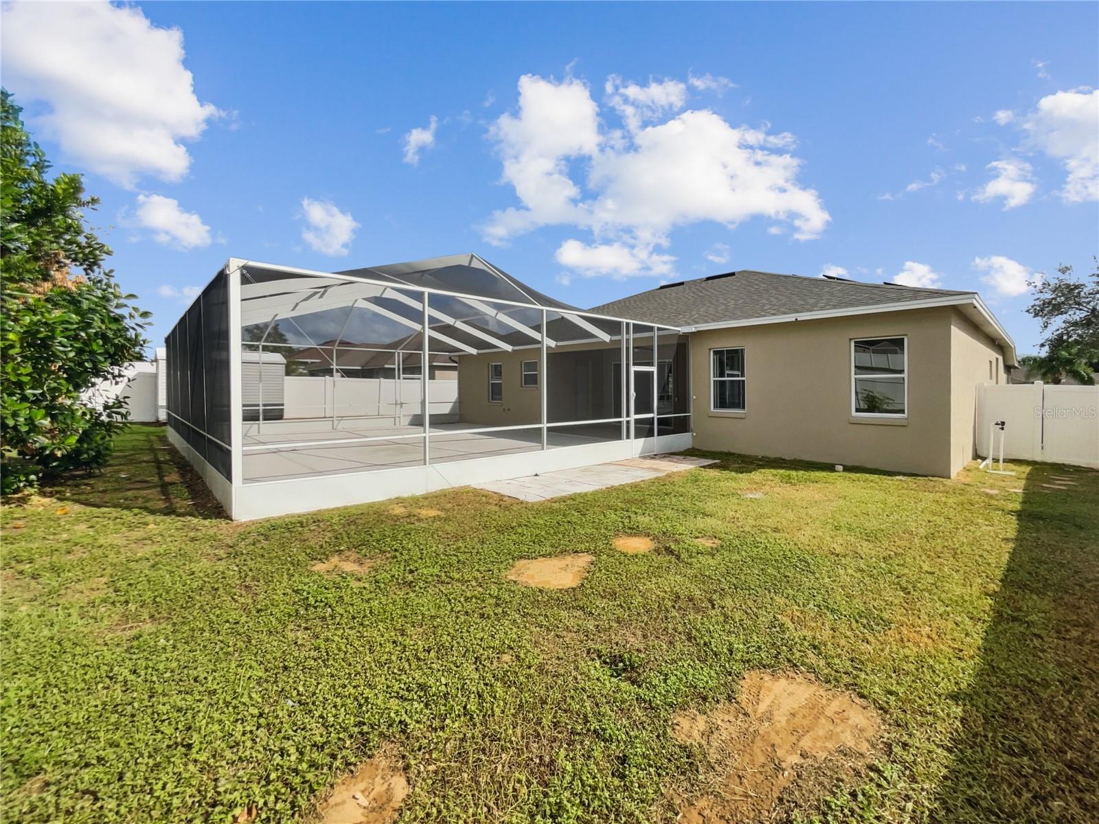 Image 8 of 22 For 6311 Alamanda Hills Drive