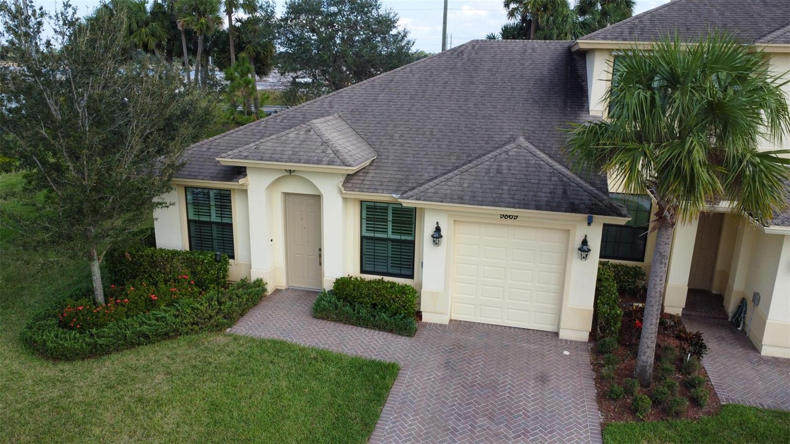 Image 2 of 63 For 9869 Villa Circle