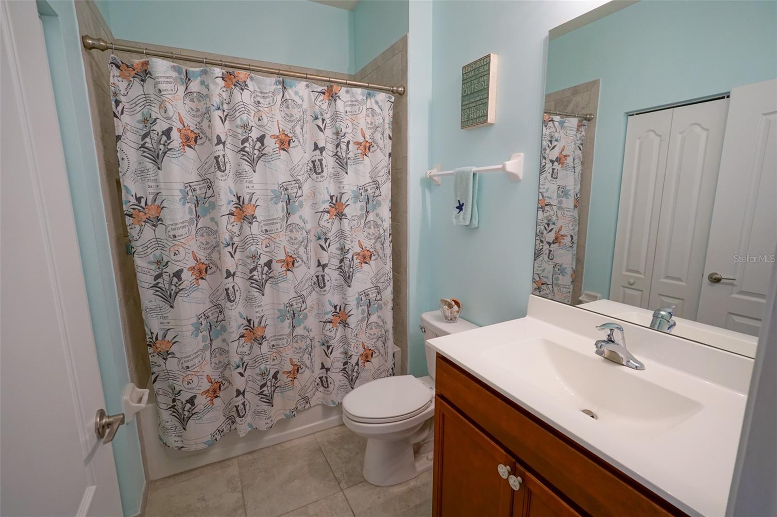 Image 32 of 63 For 9869 Villa Circle
