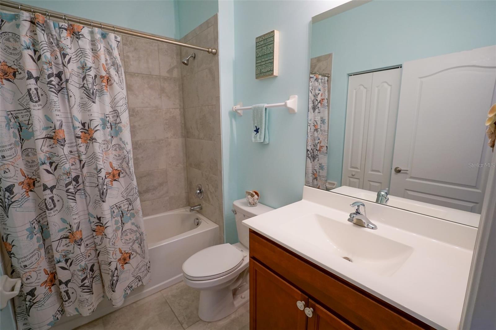Image 33 of 63 For 9869 Villa Circle