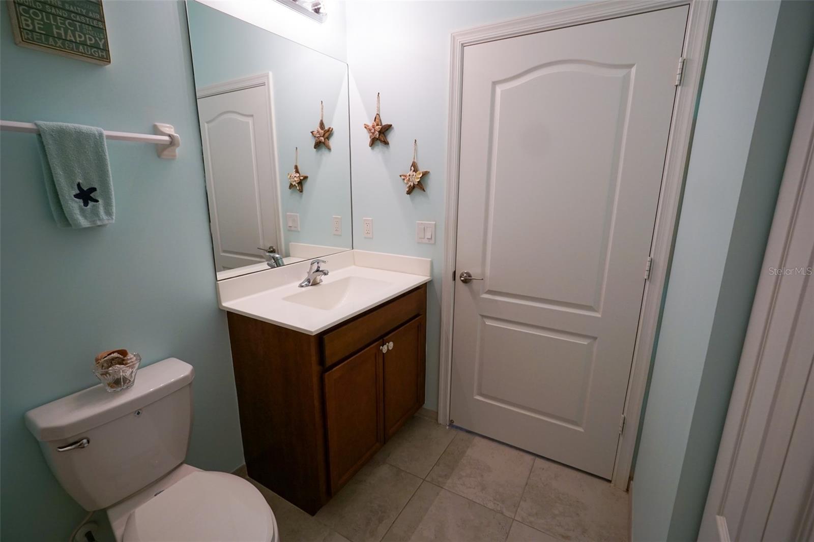 Image 34 of 63 For 9869 Villa Circle