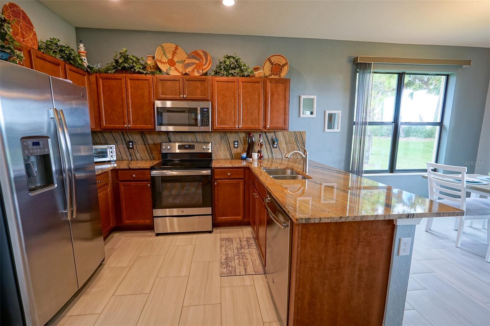 Image 8 of 63 For 9869 Villa Circle
