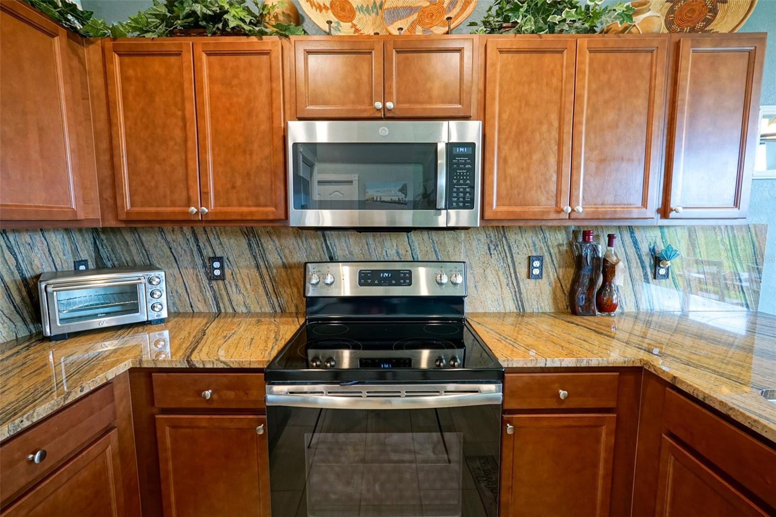 Image 9 of 63 For 9869 Villa Circle