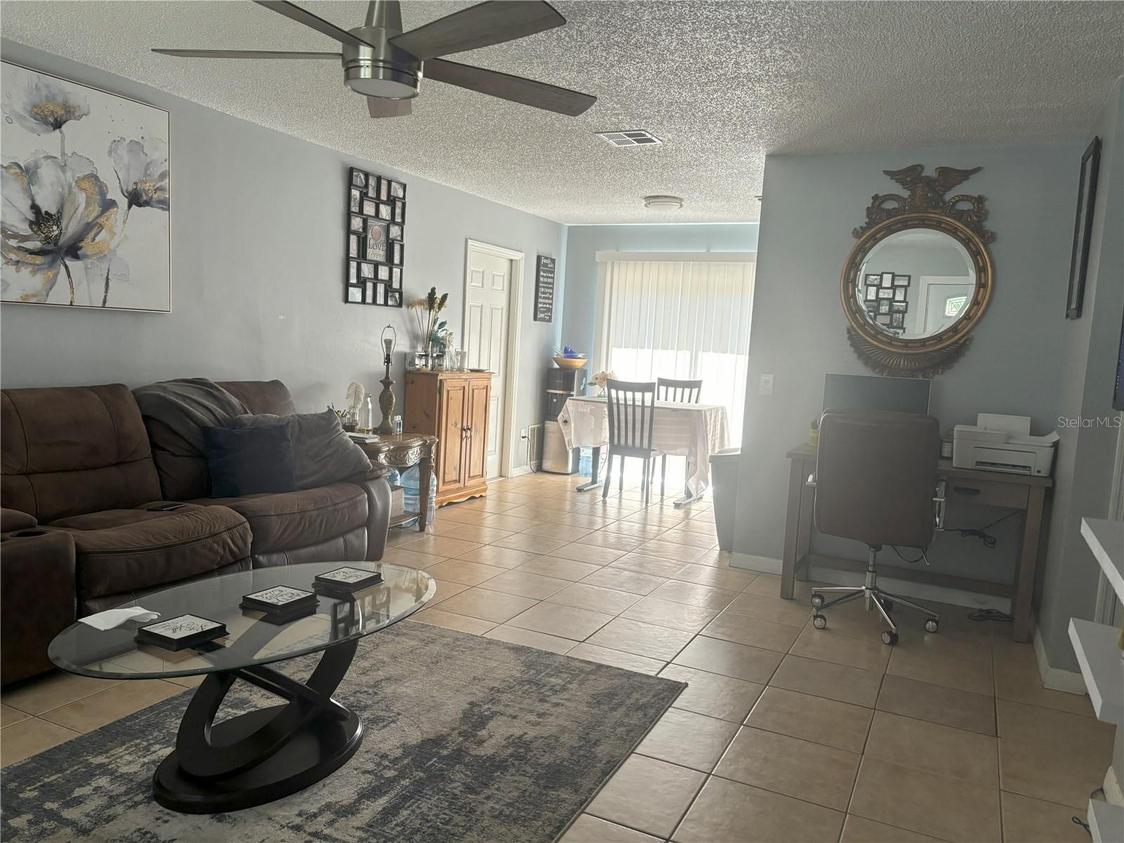 Image 4 of 7 For 332 Apopka Hills Circle