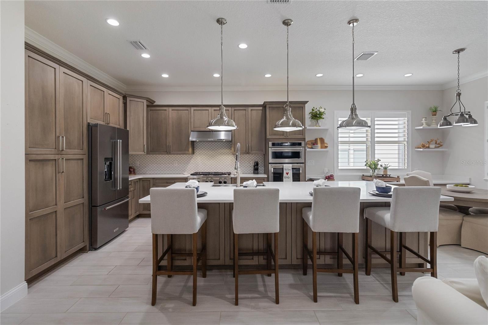 Image 11 of 50 For 10159 Royal Island Court