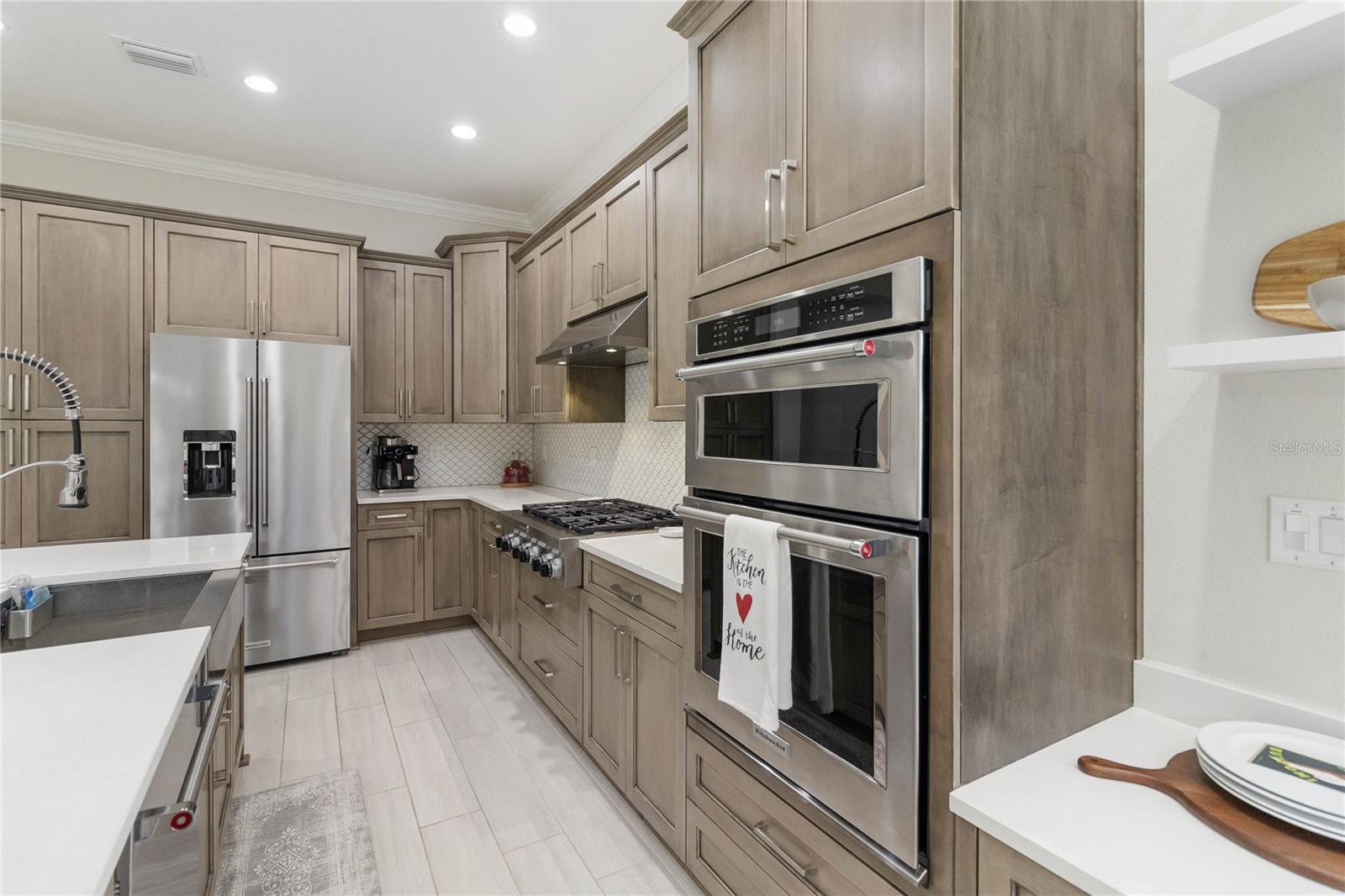 Image 15 of 50 For 10159 Royal Island Court