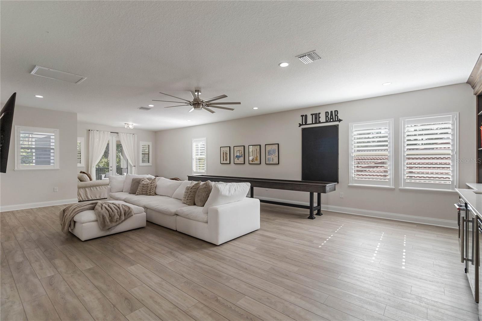 Image 24 of 50 For 10159 Royal Island Court