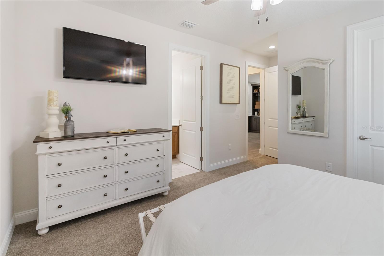 Image 31 of 50 For 10159 Royal Island Court