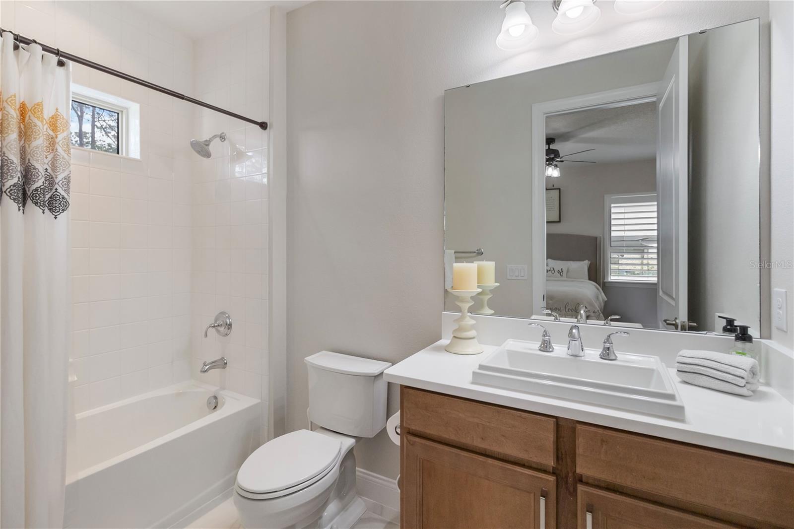 Image 32 of 50 For 10159 Royal Island Court