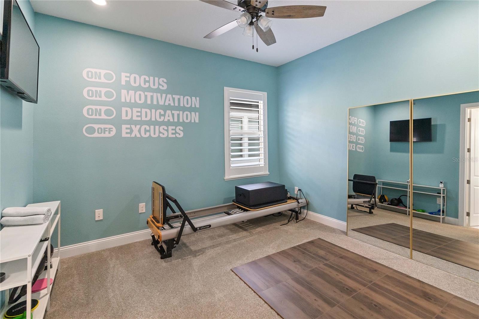 Image 33 of 50 For 10159 Royal Island Court