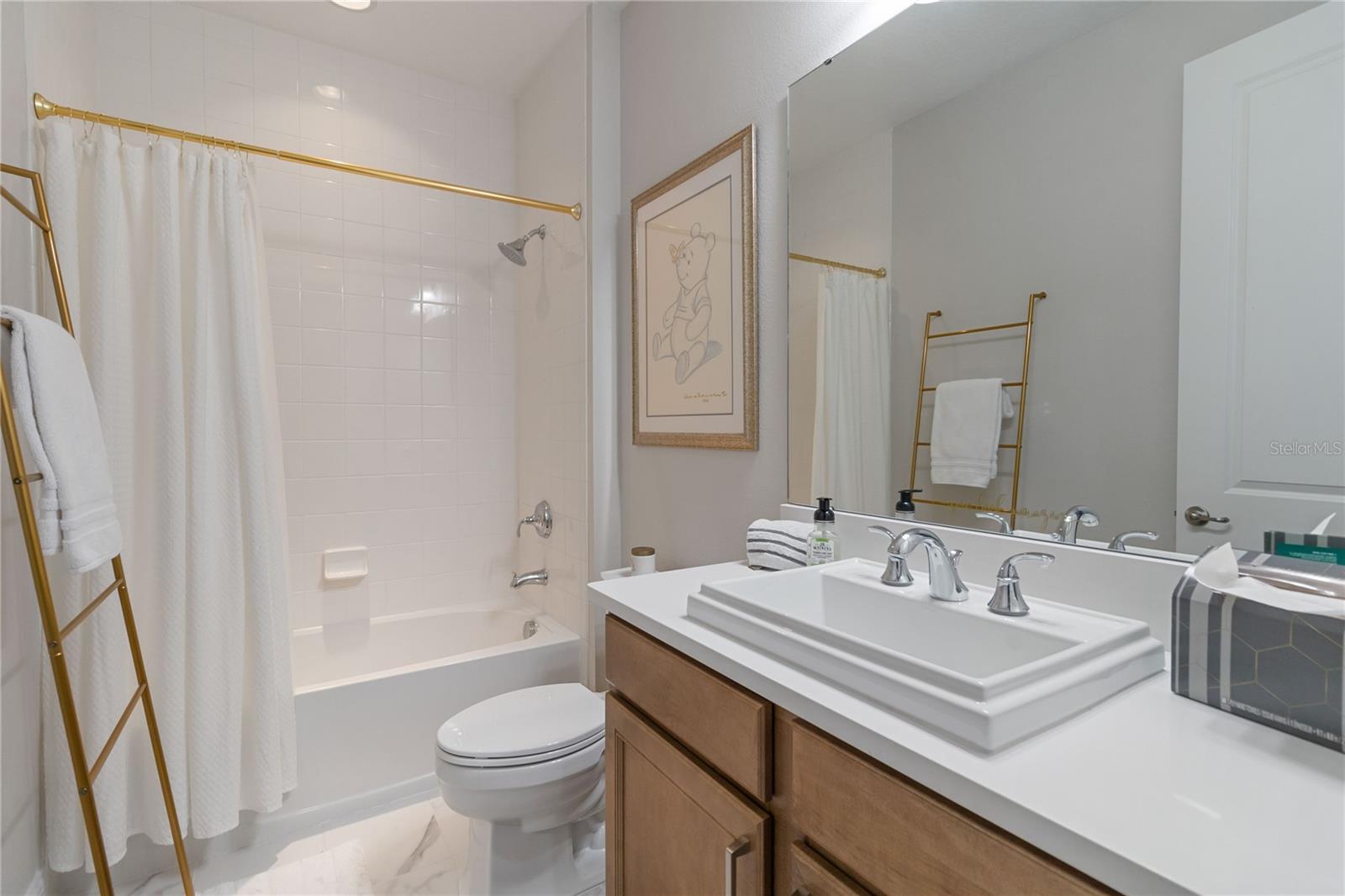 Image 38 of 50 For 10159 Royal Island Court