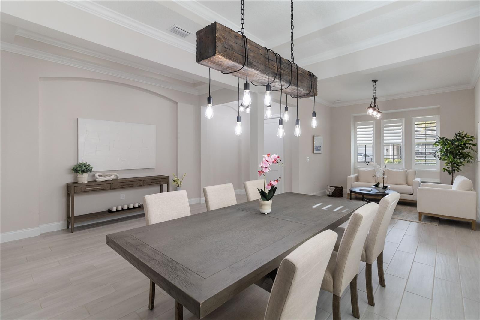 Image 6 of 50 For 10159 Royal Island Court