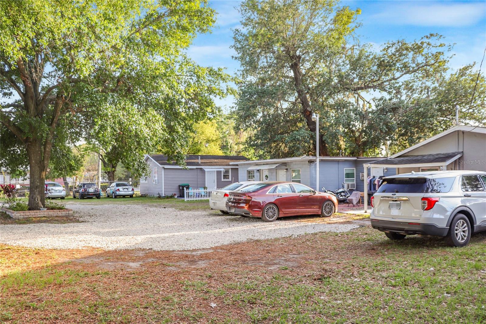 Image 17 of 29 For 1313 39th Street