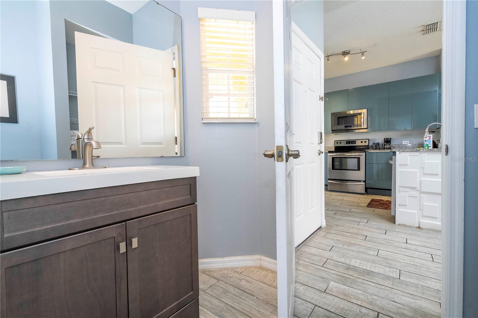 Image 15 of 43 For 3004 White Orchid Road