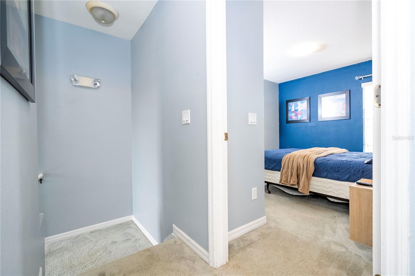 Image 25 of 43 For 3004 White Orchid Road