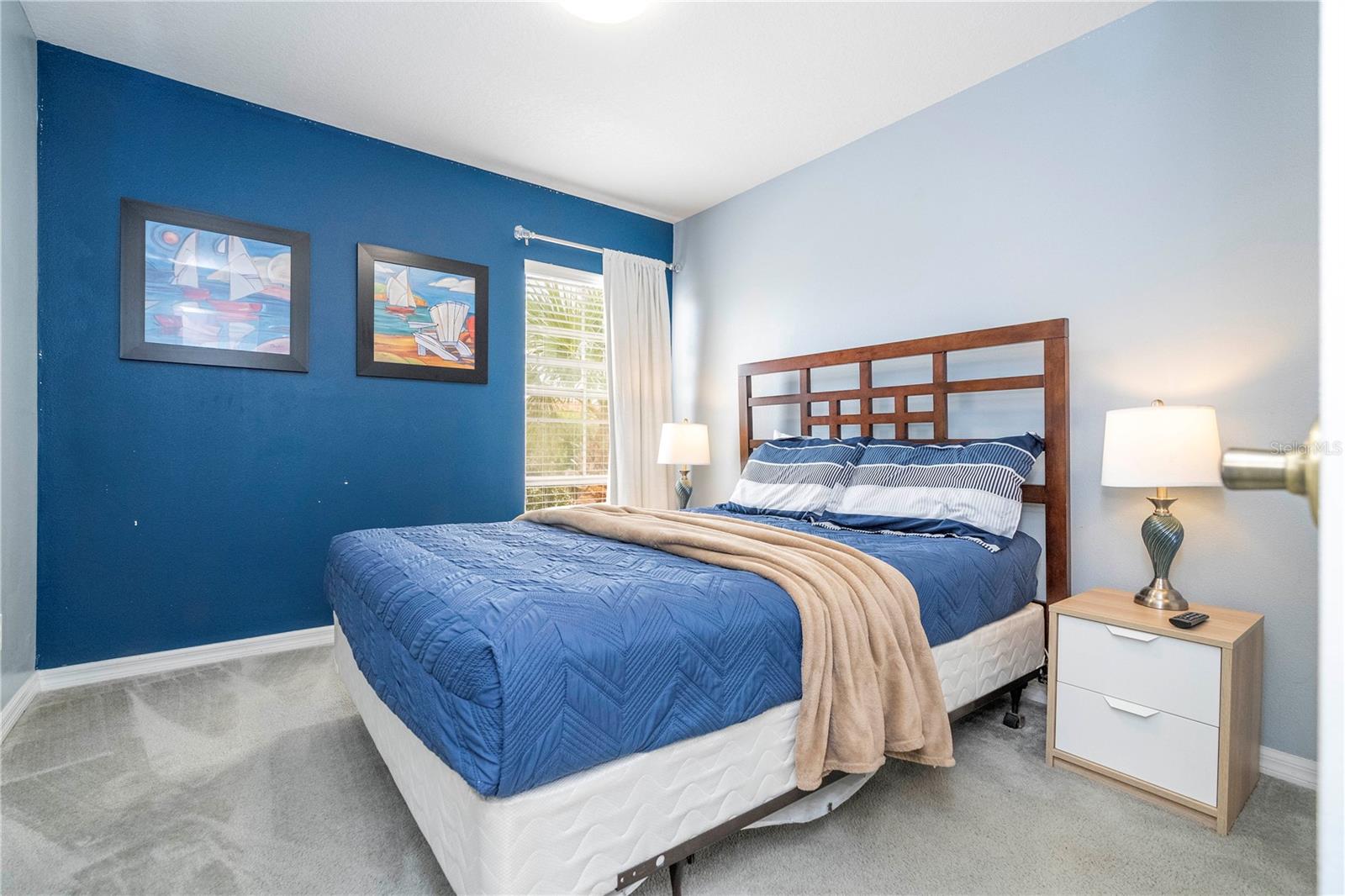 Image 27 of 43 For 3004 White Orchid Road