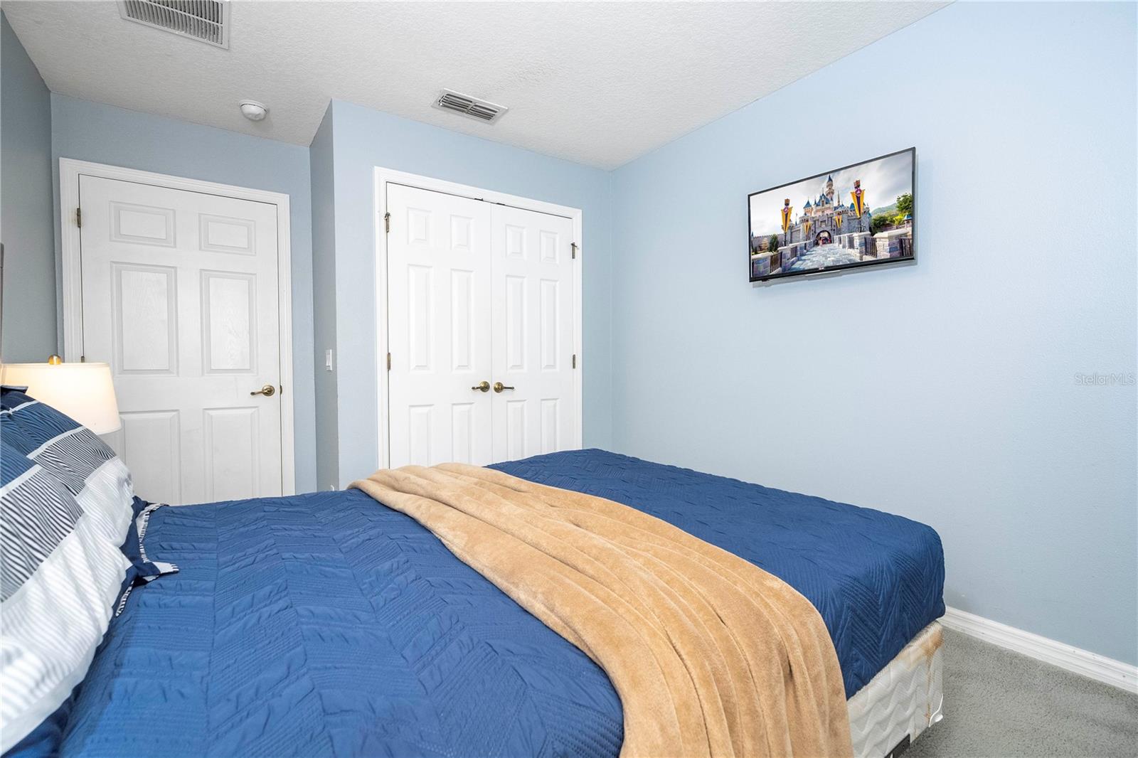 Image 29 of 43 For 3004 White Orchid Road