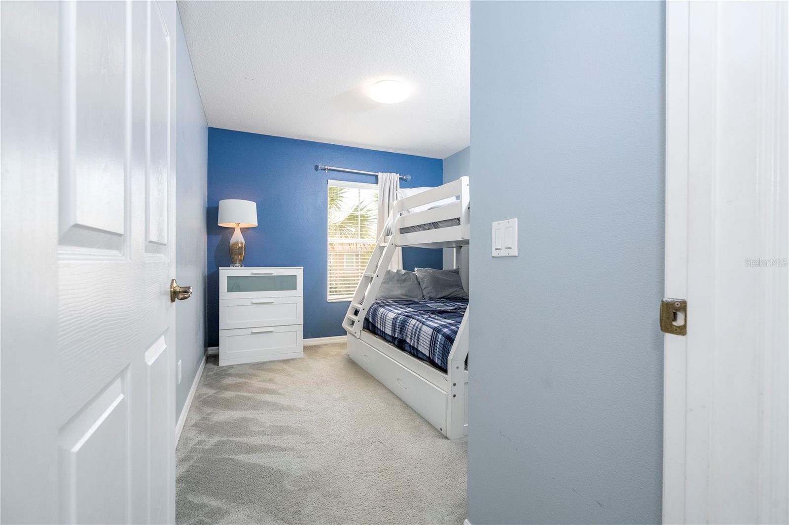 Image 30 of 43 For 3004 White Orchid Road