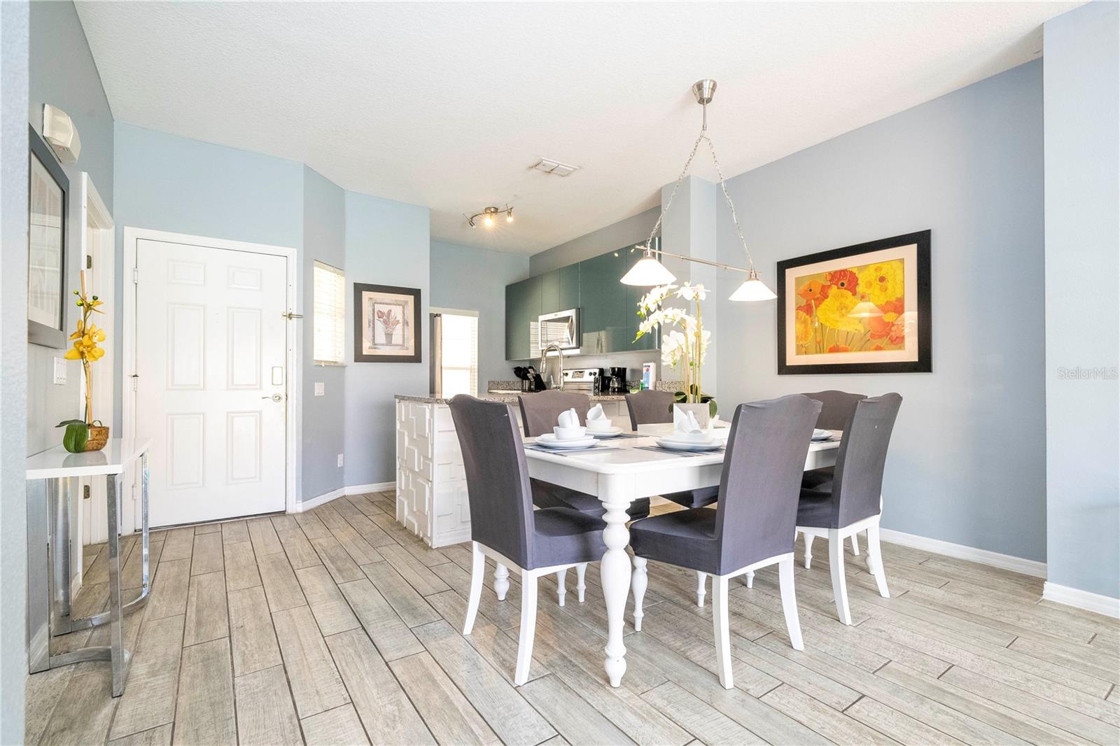 Image 9 of 43 For 3004 White Orchid Road