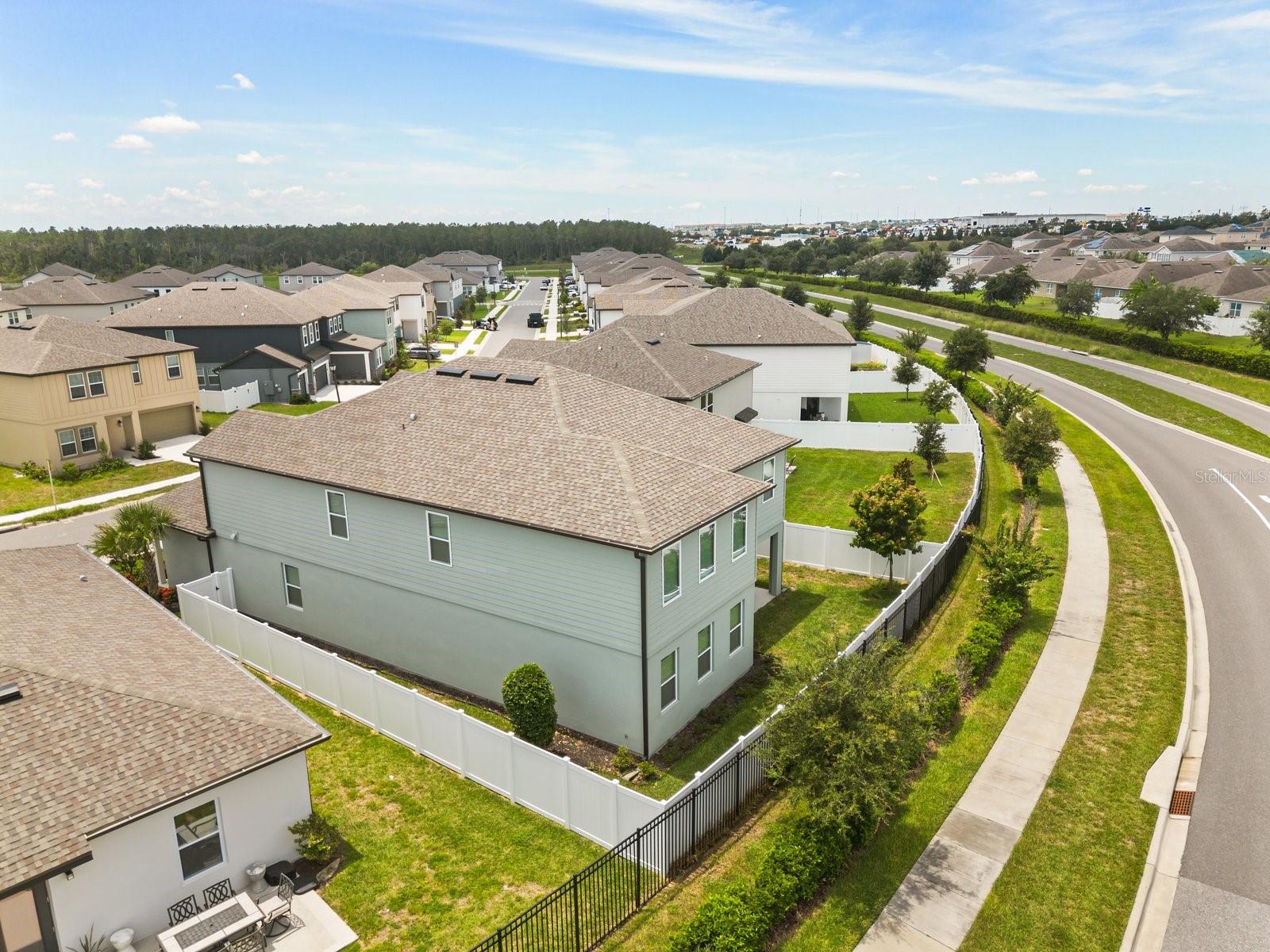Image 42 of 42 For 2094 Derwent Drive