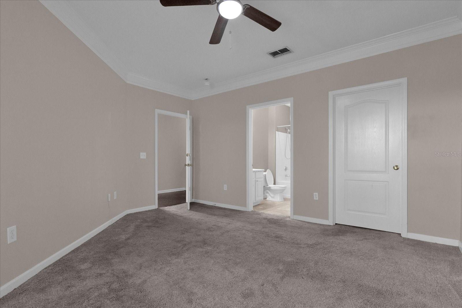 Image 16 of 28 For 18009 Villa Creek Drive Sr