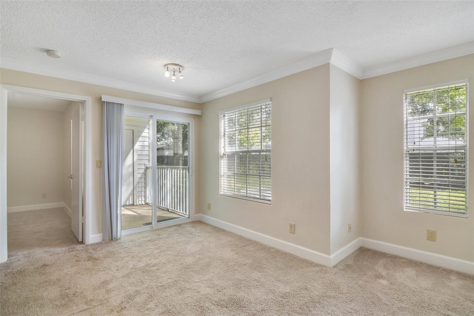 Image 4 of 16 For 11574 Westwood Boulevard 1112