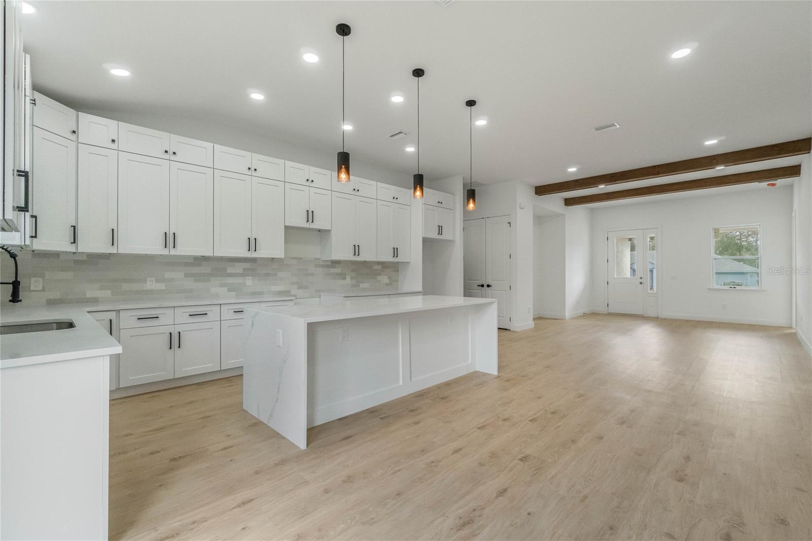 Image 7 of 30 For 521 Garbelmann Street Sw