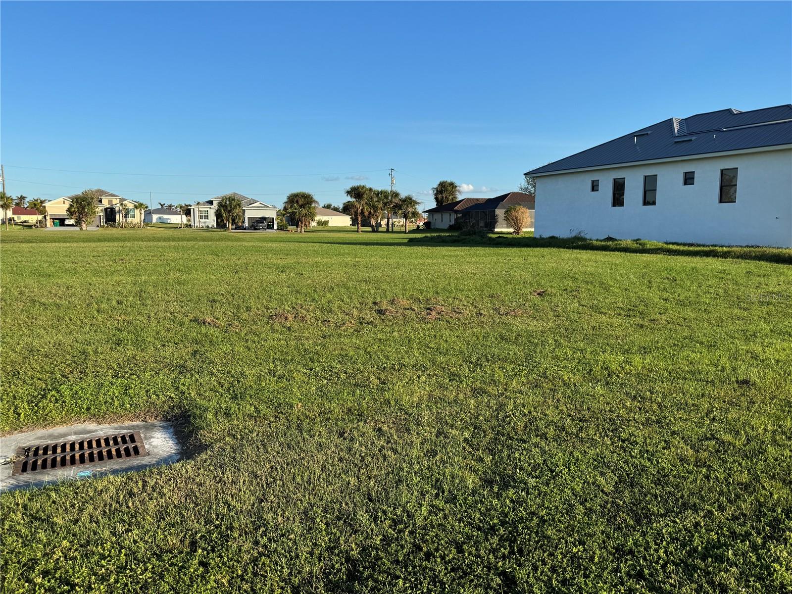 Image 8 of 10 For 16372 Cape Horn Boulevard