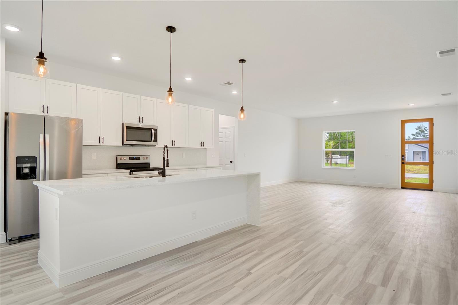 Image 3 of 19 For 16270 29th Court Road