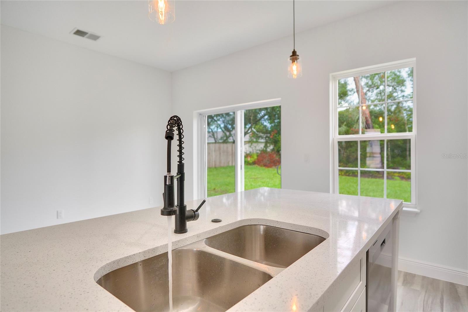 Image 7 of 19 For 16270 29th Court Road