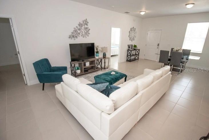 Image 8 of 21 For 8891 Amboy Drive