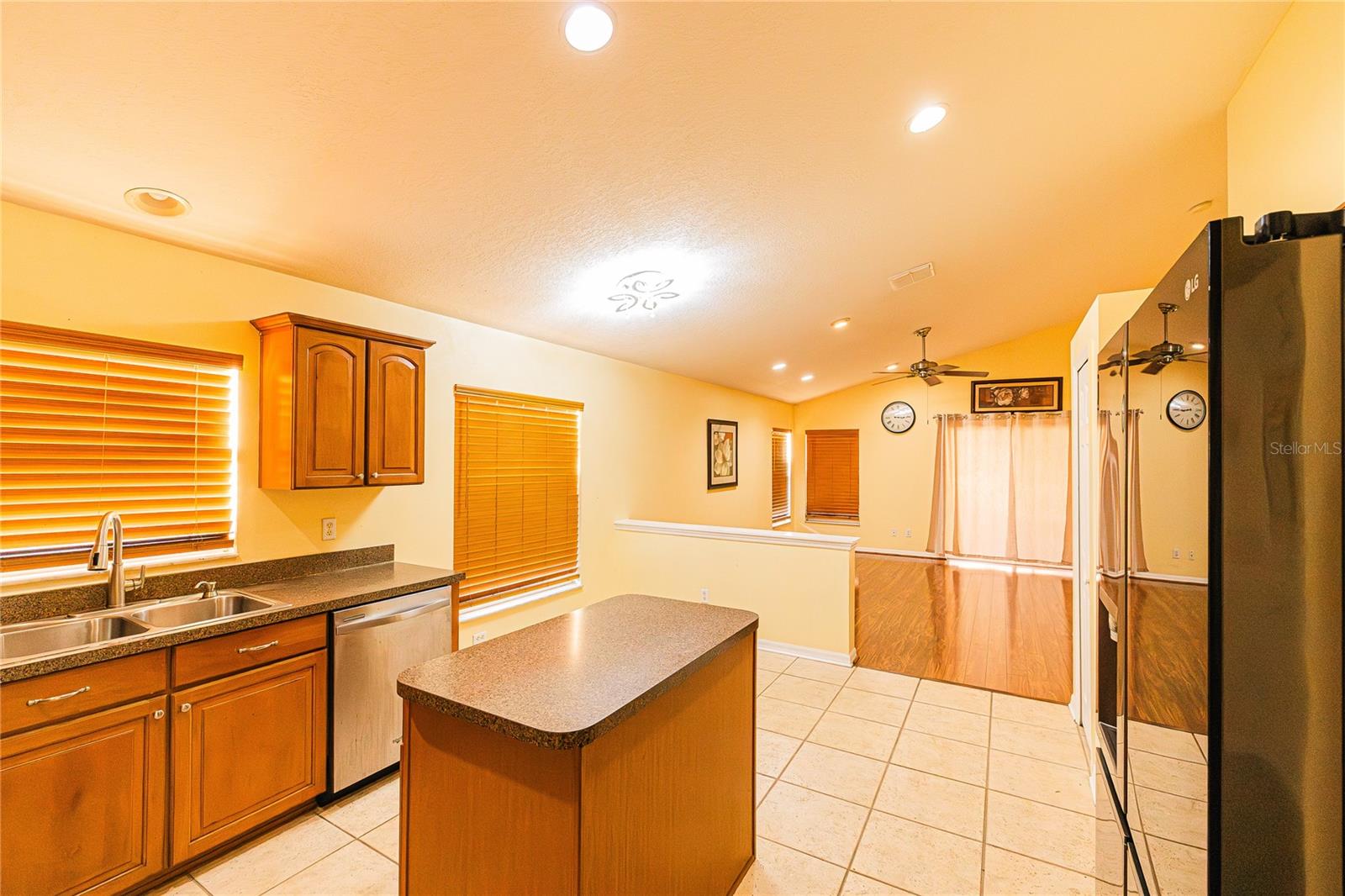 Image 12 of 30 For 1844 Oxton Court