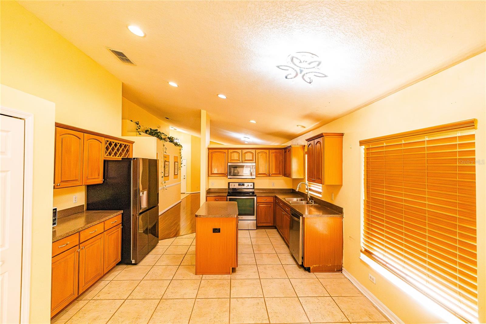 Image 16 of 30 For 1844 Oxton Court