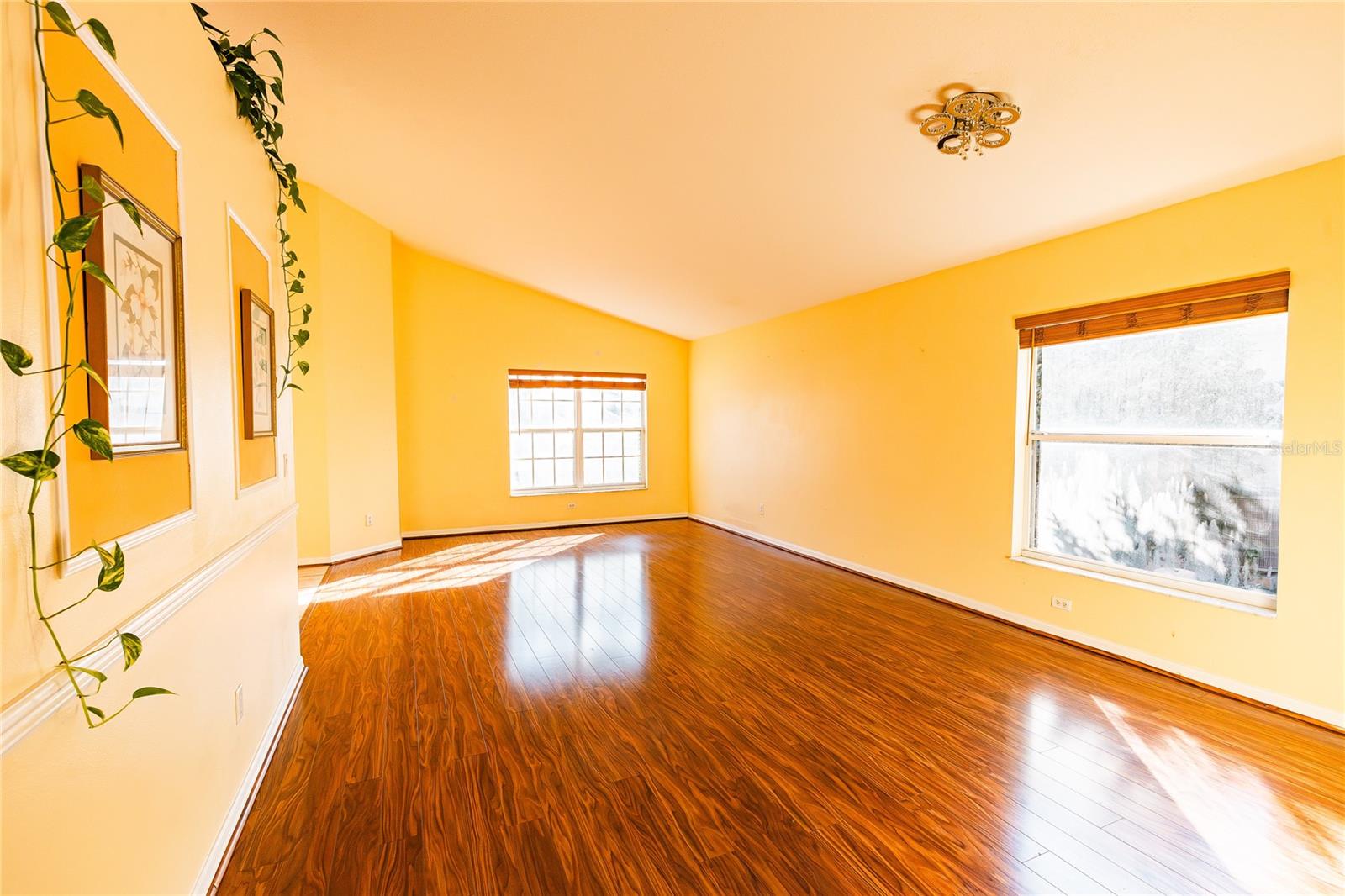 Image 27 of 30 For 1844 Oxton Court