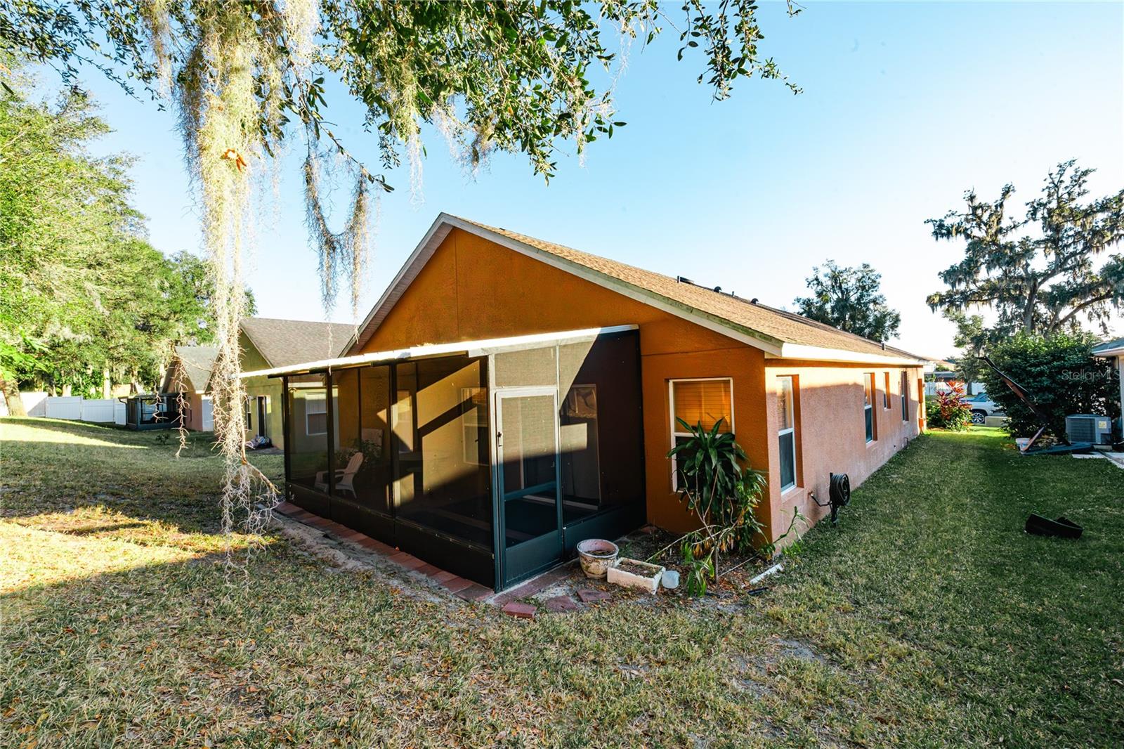 Image 29 of 30 For 1844 Oxton Court