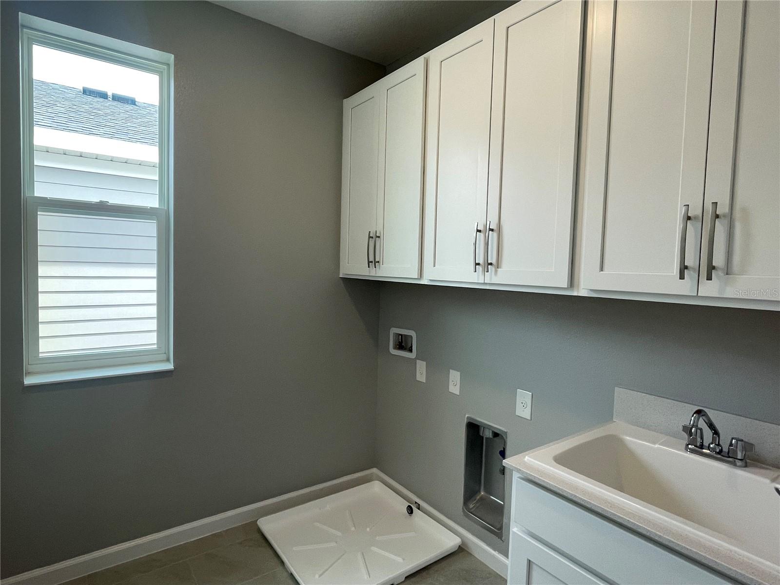 Image 24 of 47 For 5312 Center Lake Ranch Boulevard
