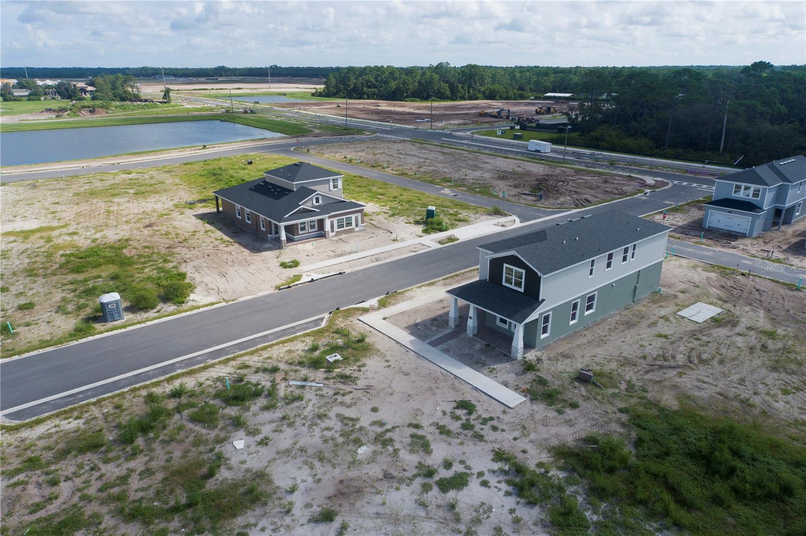 Image 35 of 47 For 5312 Center Lake Ranch Boulevard