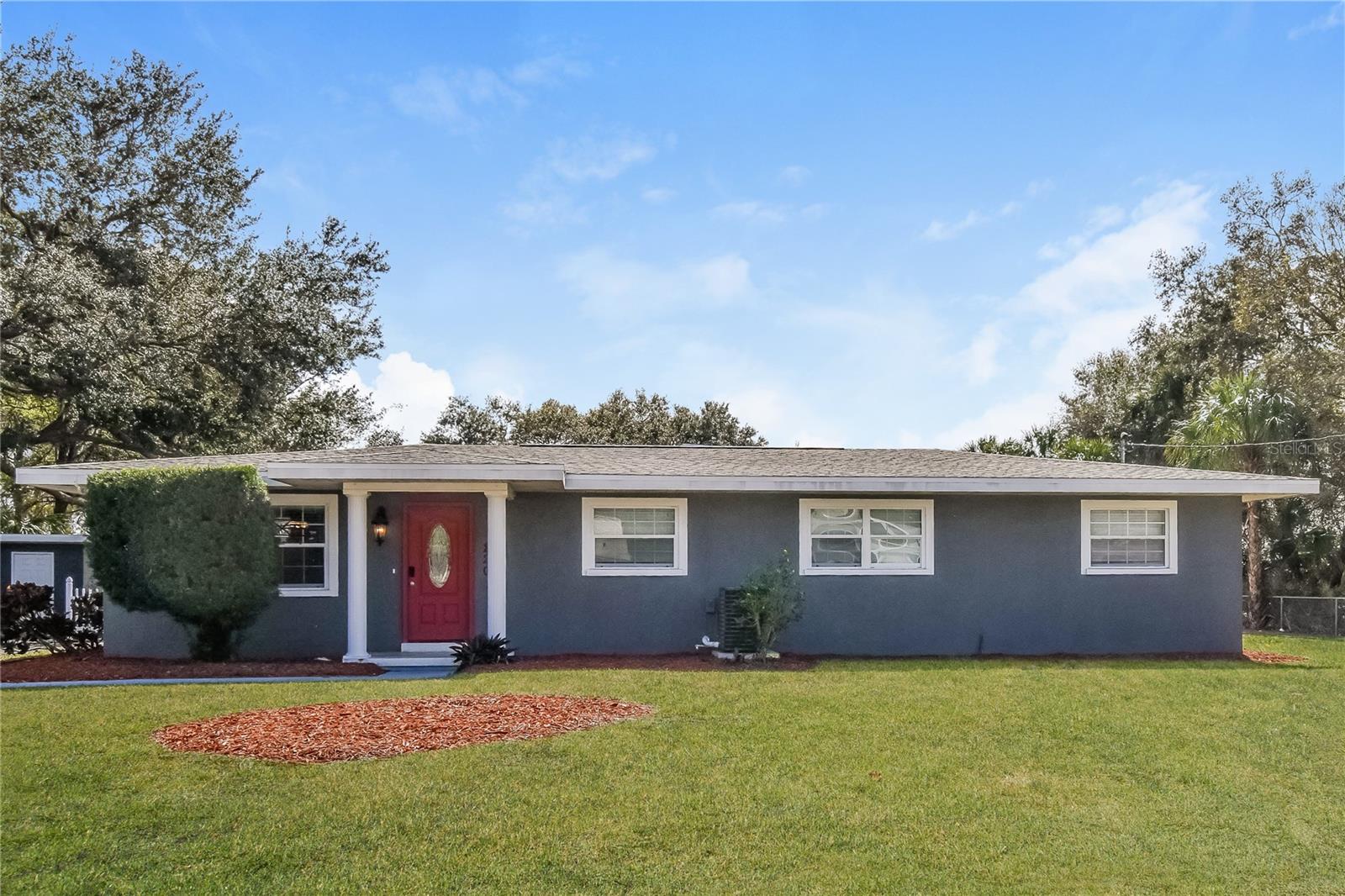 Details for 220 61st Avenue E, BRADENTON, FL 34203