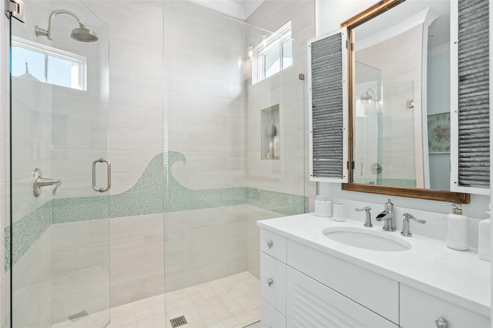 Image 42 of 56 For 10331 Los Feliz Drive