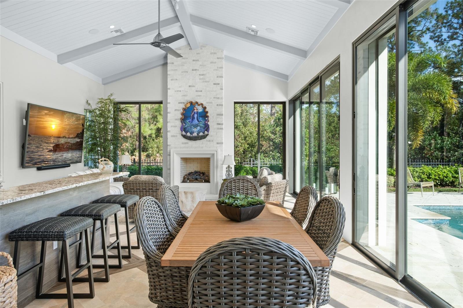Image 50 of 56 For 10331 Los Feliz Drive
