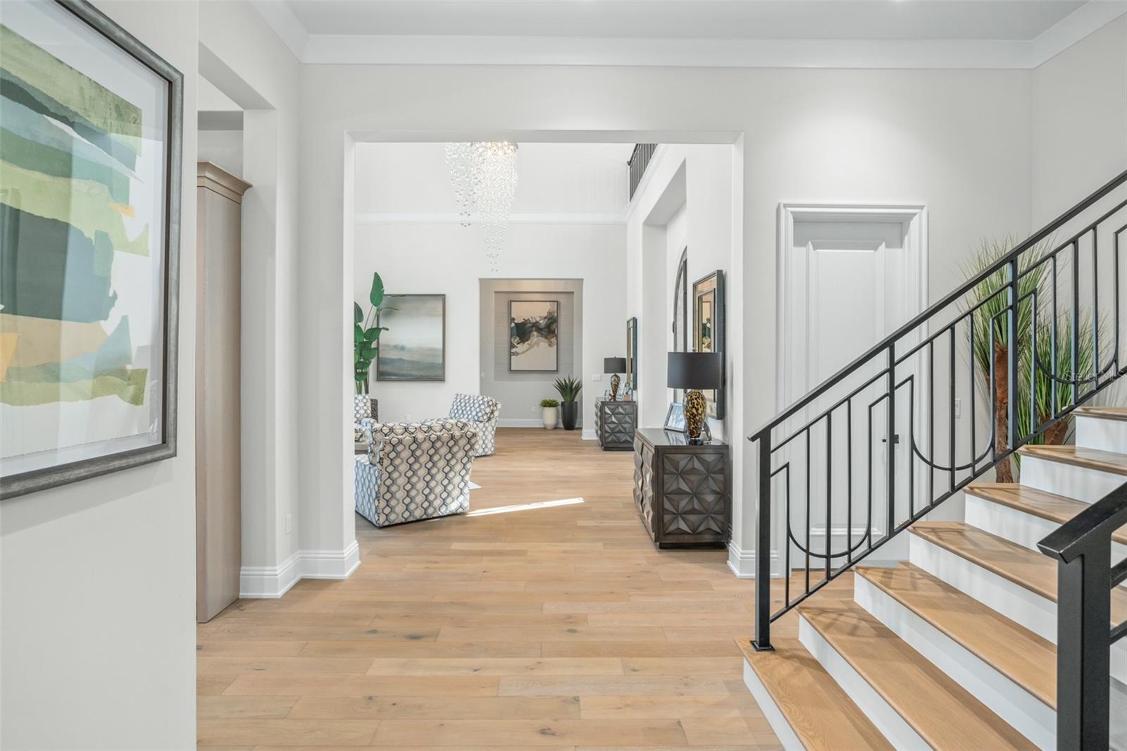 Image 6 of 56 For 10331 Los Feliz Drive
