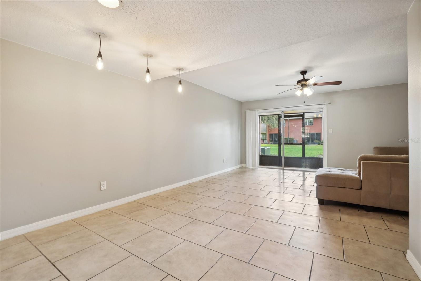 Image 8 of 57 For 4786 Tangerine Avenue 4786