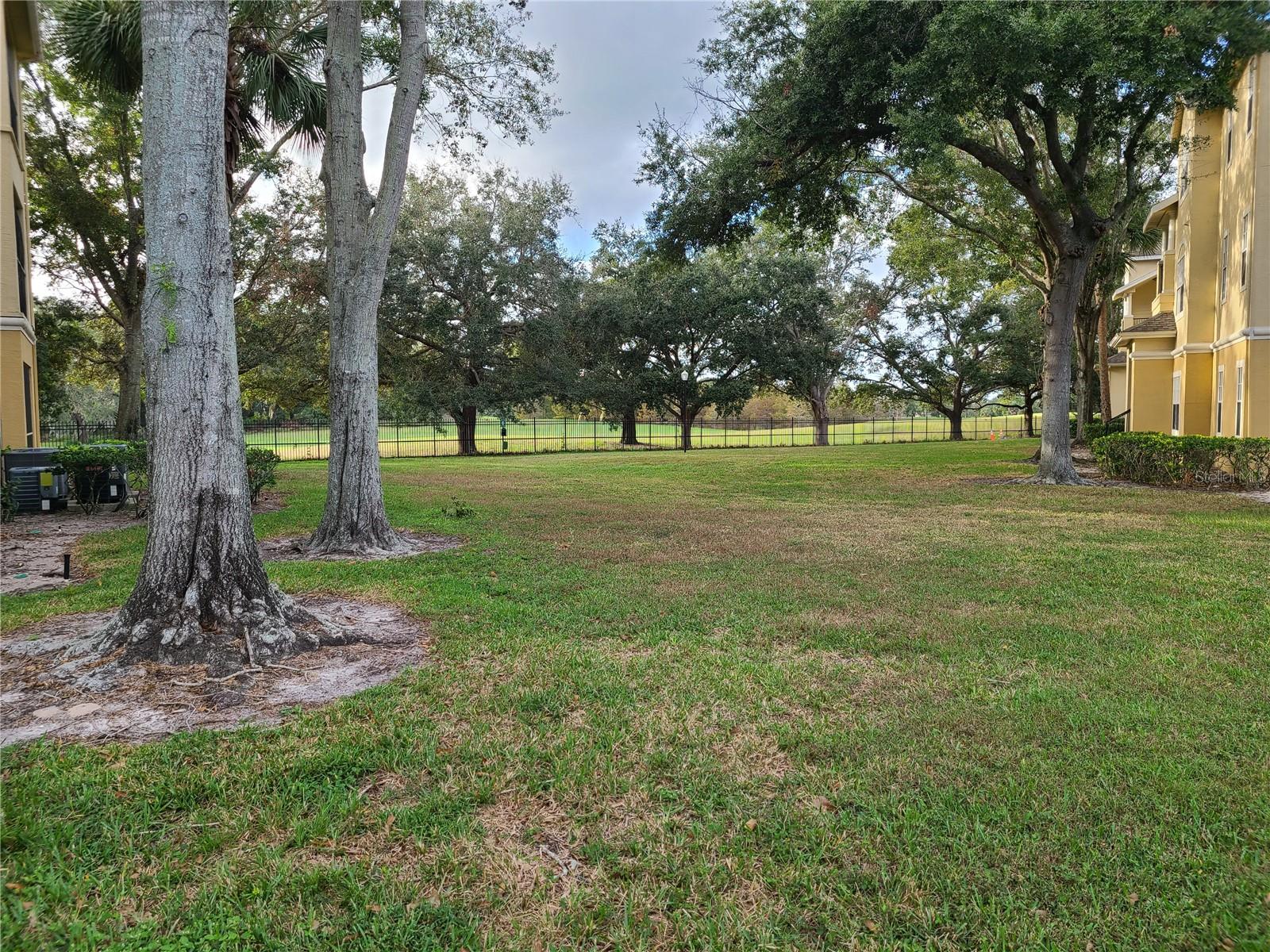 Image 33 of 36 For 2572 Robert Trent Jones Drive 1237