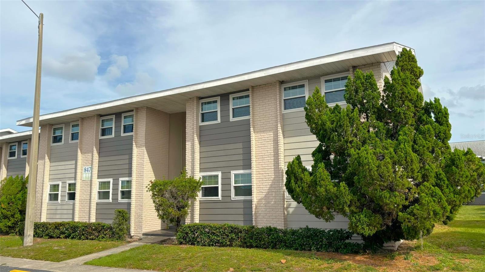 847 Sky Lake Circle Unit D