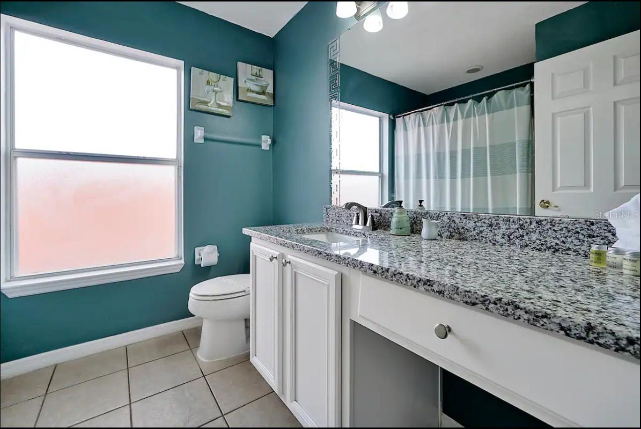 Image 16 of 48 For 112 Paloma Drive